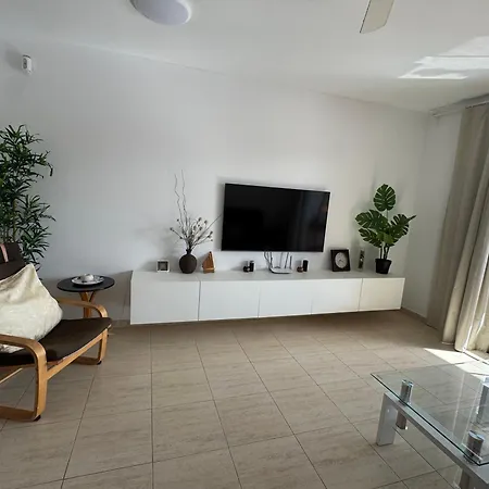 Sarah * بلايا بلانكا